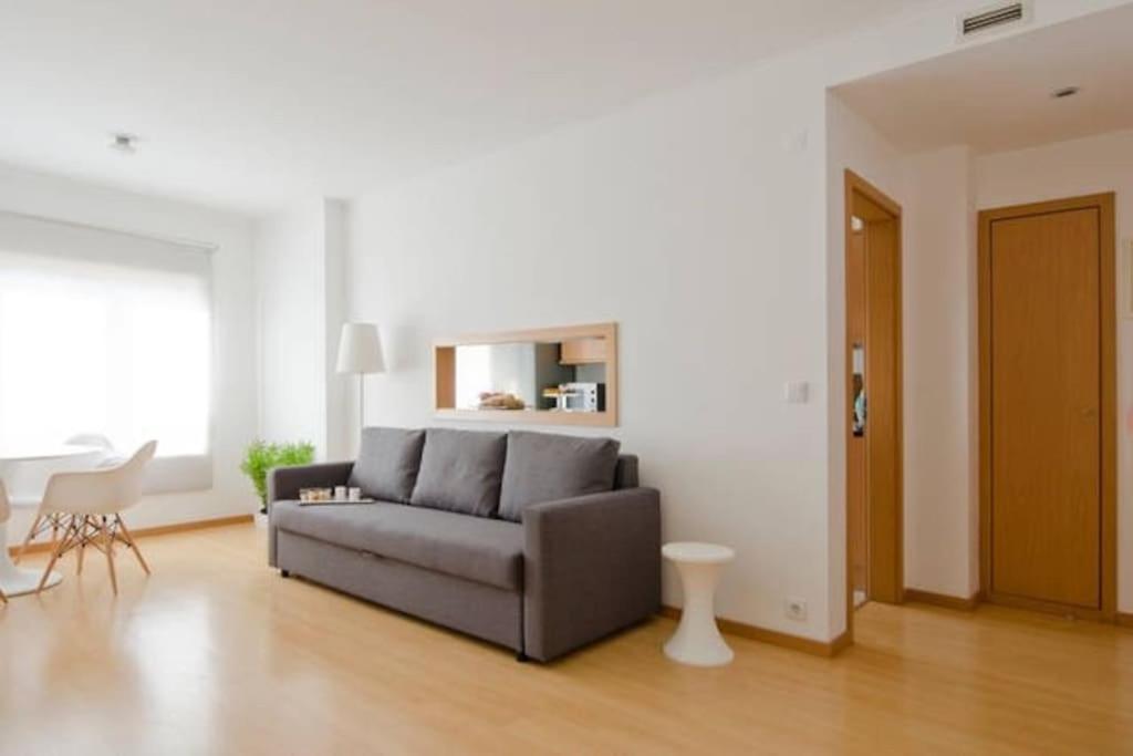 Apartment New Office - Free Wifi & Parking - Self Check-in - Daikin Airco Lisbon